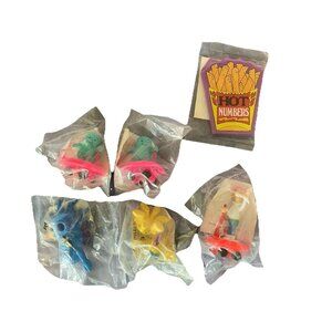 Lot Of 6 Wendy's Kids Meal Toys Various Jetsons, Etc. Sealed